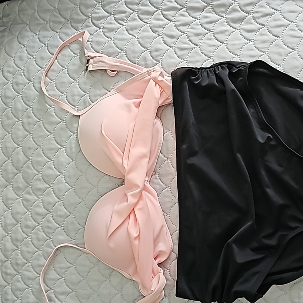 551 Ladies 2 PC swimsuit XL